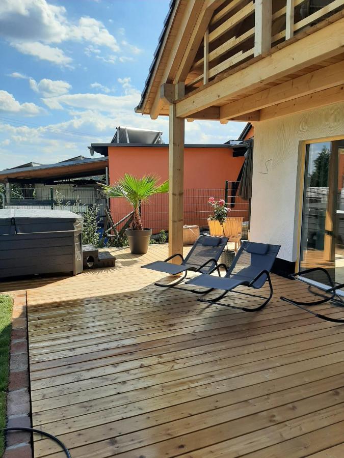 Landliebe, Ferienhaus, 3 Schlafzimmer Mit Sauna Und Outdoor Whirlpool Geierswalde Kültér fotó
